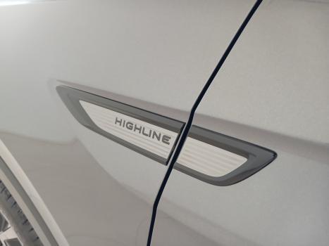 VOLKSWAGEN T-Cross 1.4 4P 250 TSI FLEX EXTREME HIGHLINE DSG AUTOM�TICO, Foto 5