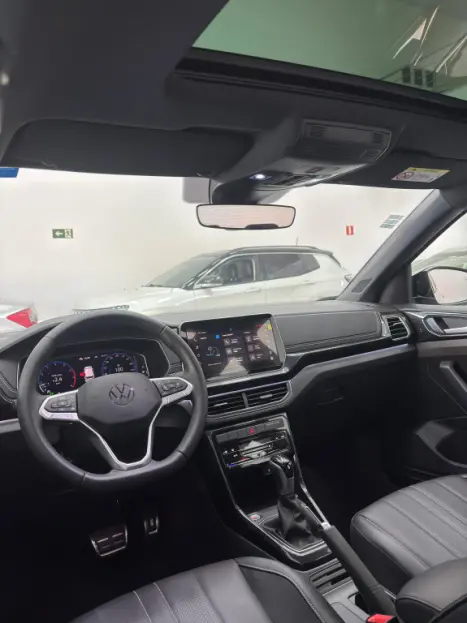 VOLKSWAGEN T-Cross 1.4 4P 250 TSI FLEX HIGHLINE AUTOM�TICO, Foto 9