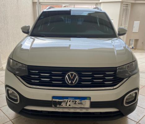 VOLKSWAGEN T-Cross 1.4 4P 250 TSI FLEX HIGHLINE AUTOM�TICO, Foto 4