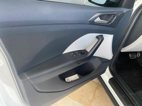 VOLKSWAGEN T-Cross 1.4 4P 250 TSI FLEX HIGHLINE AUTOM�TICO, Foto 5