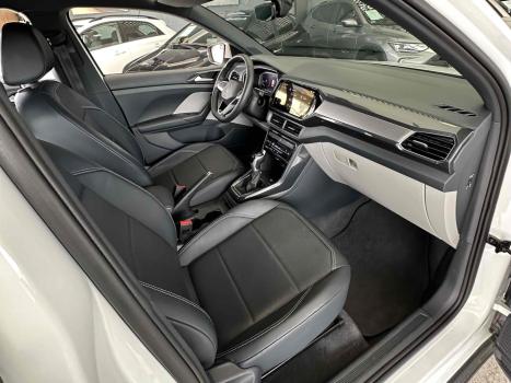 VOLKSWAGEN T-Cross 1.4 4P 250 TSI FLEX HIGHLINE AUTOM�TICO, Foto 13