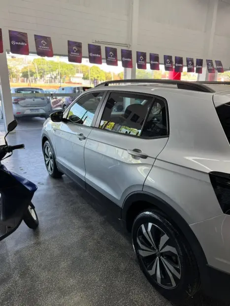VOLKSWAGEN T-Cross 1.0 4P 200 TSI FLEX, Foto 2