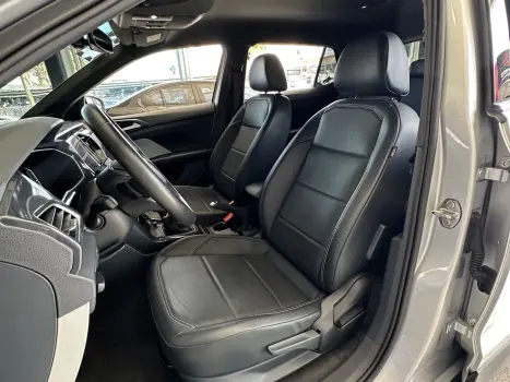 VOLKSWAGEN T-Cross 1.4 4P 250 TSI FLEX HIGHLINE AUTOM�TICO, Foto 15