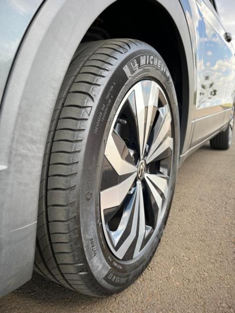 VOLKSWAGEN T-Cross 1.0 4P 200 TSI FLEX COMFORTLINE AUTOM�TICO, Foto 11