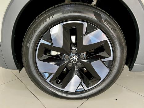 VOLKSWAGEN T-Cross 1.4 4P 250 TSI FLEX EXTREME HIGHLINE DSG AUTOM�TICO, Foto 13
