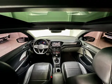 VOLKSWAGEN T-Cross 1.4 4P 250 TSI FLEX HIGHLINE AUTOM�TICO, Foto 9