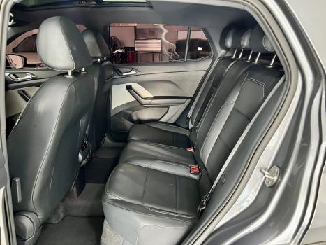 VOLKSWAGEN T-Cross 1.4 4P 250 TSI FLEX HIGHLINE AUTOM�TICO, Foto 10
