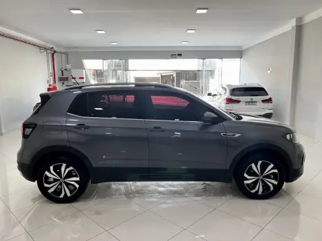 VOLKSWAGEN T-Cross 1.4 4P 250 TSI FLEX HIGHLINE AUTOM�TICO, Foto 12