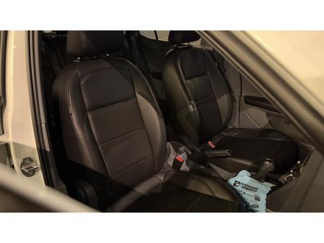 VOLKSWAGEN T-Cross 1.0 4P 200 TSI FLEX SENSE AUTOM�TICO, Foto 5