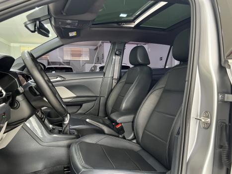 VOLKSWAGEN T-Cross 1.4 4P 250 TSI FLEX HIGHLINE AUTOM�TICO, Foto 10
