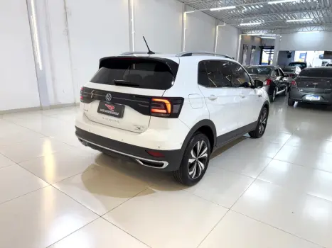 VOLKSWAGEN T-Cross 1.4 4P 250 TSI FLEX HIGHLINE AUTOM�TICO, Foto 8