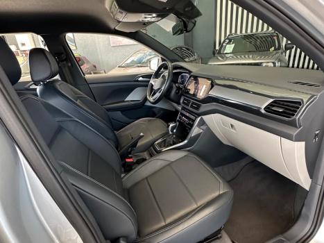 VOLKSWAGEN T-Cross 1.4 4P 250 TSI FLEX HIGHLINE AUTOM�TICO, Foto 14