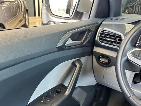 VOLKSWAGEN T-Cross 1.4 4P 250 TSI FLEX HIGHLINE AUTOM�TICO, Foto 18