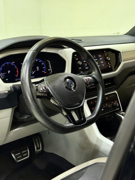 VOLKSWAGEN T-Cross 1.4 4P 250 TSI FLEX HIGHLINE AUTOM�TICO, Foto 8