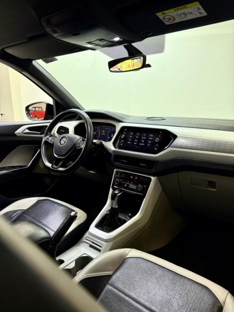 VOLKSWAGEN T-Cross 1.4 4P 250 TSI FLEX HIGHLINE AUTOM�TICO, Foto 11
