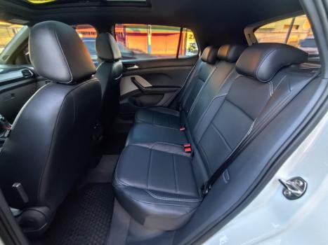 VOLKSWAGEN T-Cross 1.4 4P 250 TSI FLEX HIGHLINE AUTOM�TICO, Foto 9