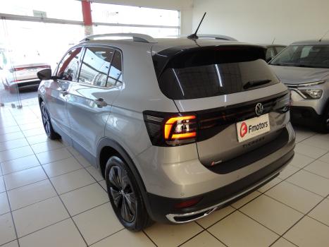 VOLKSWAGEN T-Cross 1.4 4P 250 TSI FLEX HIGHLINE AUTOM�TICO, Foto 4