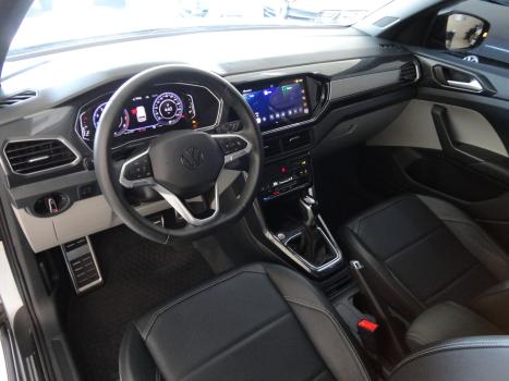 VOLKSWAGEN T-Cross 1.4 4P 250 TSI FLEX HIGHLINE AUTOM�TICO, Foto 14