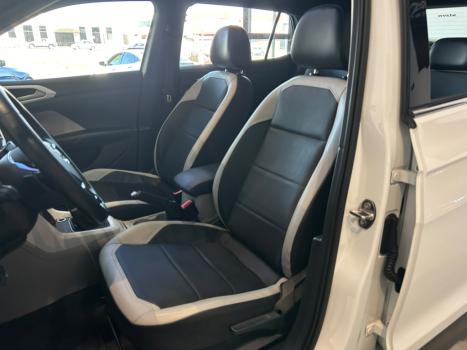 VOLKSWAGEN T-Cross 1.4 4P 250 TSI FLEX HIGHLINE AUTOM�TICO, Foto 11