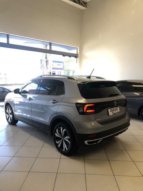 VOLKSWAGEN T-Cross 1.4 4P 250 TSI FLEX HIGHLINE AUTOM�TICO, Foto 10