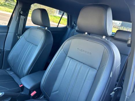 VOLKSWAGEN T-Cross 1.4 4P 250 TSI FLEX HIGHLINE AUTOM�TICO, Foto 14