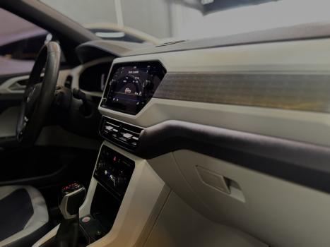 VOLKSWAGEN T-Cross 1.4 4P 250 TSI FLEX HIGHLINE AUTOM�TICO, Foto 8