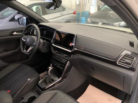 VOLKSWAGEN T-Cross 1.4 4P 250 TSI FLEX HIGHLINE AUTOM�TICO, Foto 13