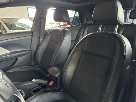 VOLKSWAGEN T-Cross 1.4 4P 250 TSI FLEX HIGHLINE AUTOM�TICO, Foto 8