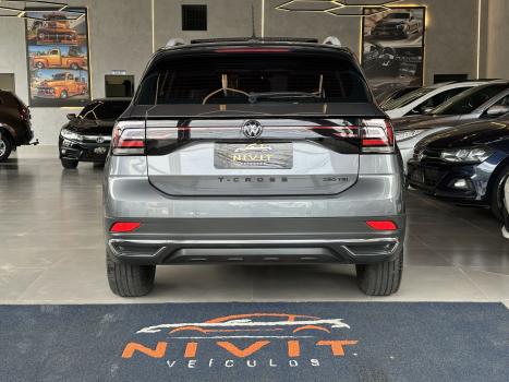VOLKSWAGEN T-Cross 1.4 4P 250 TSI FLEX HIGHLINE AUTOM�TICO, Foto 9