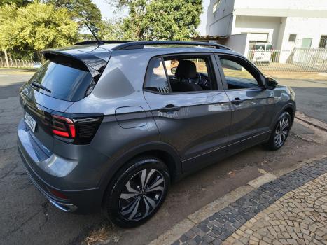 VOLKSWAGEN T-Cross 1.0 4P 200 TSI FLEX COMFORTLINE AUTOM�TICO, Foto 11