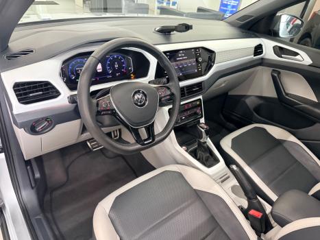 VOLKSWAGEN T-Cross 1.4 4P 250 TSI FLEX HIGHLINE AUTOM�TICO, Foto 7