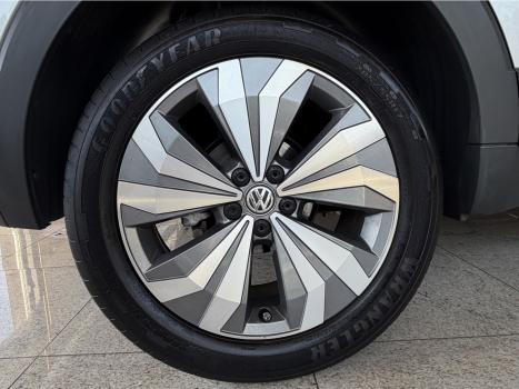 VOLKSWAGEN T-Cross 1.4 4P 250 TSI FLEX HIGHLINE AUTOM�TICO, Foto 9