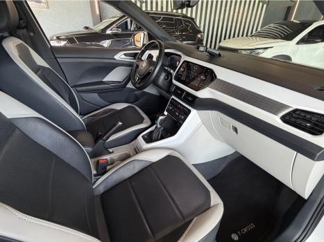 VOLKSWAGEN T-Cross 1.4 4P 250 TSI FLEX HIGHLINE AUTOM�TICO, Foto 14