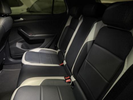 VOLKSWAGEN T-Cross 1.4 4P 250 TSI FLEX HIGHLINE AUTOM�TICO, Foto 5