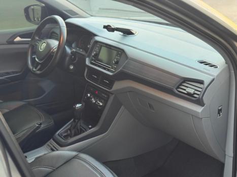 VOLKSWAGEN T-Cross 1.0 4P 200 TSI FLEX COMFORTLINE AUTOM�TICO, Foto 9