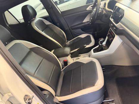 VOLKSWAGEN T-Cross 1.4 4P 250 TSI FLEX HIGHLINE AUTOM�TICO, Foto 12
