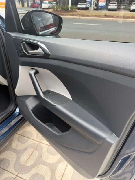 VOLKSWAGEN T-Cross 1.4 4P 250 TSI FLEX HIGHLINE AUTOM�TICO, Foto 13