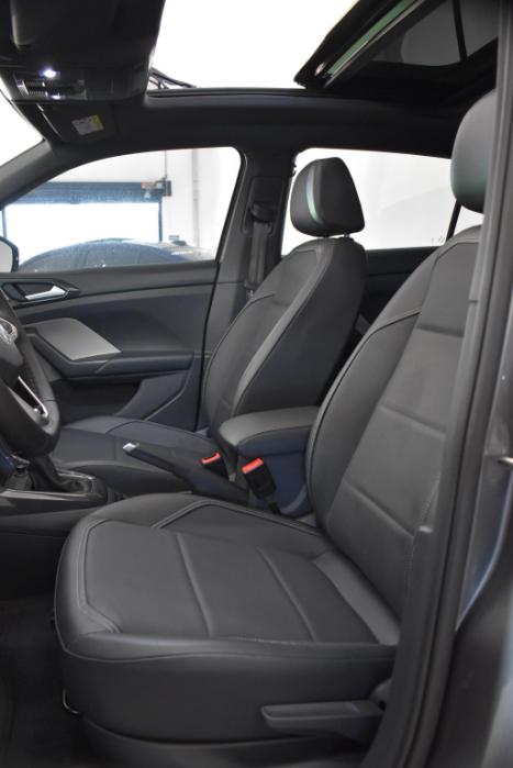 VOLKSWAGEN T-Cross 1.4 4P 250 TSI FLEX HIGHLINE AUTOM�TICO, Foto 8