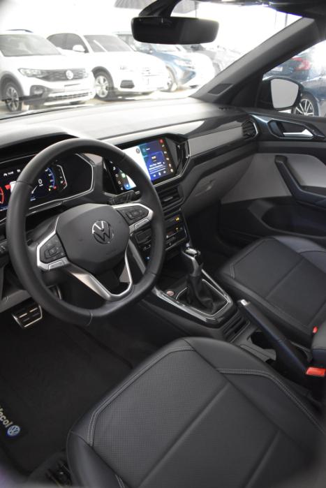 VOLKSWAGEN T-Cross 1.4 4P 250 TSI FLEX HIGHLINE AUTOM�TICO, Foto 9