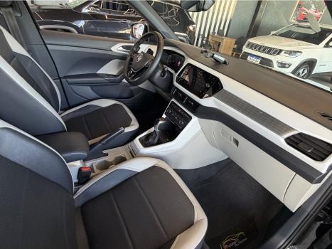 VOLKSWAGEN T-Cross 1.4 4P 250 TSI FLEX HIGHLINE AUTOM�TICO, Foto 13