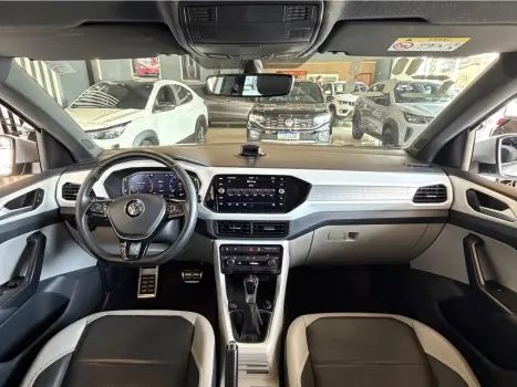 VOLKSWAGEN T-Cross 1.4 4P 250 TSI FLEX HIGHLINE AUTOM�TICO, Foto 12