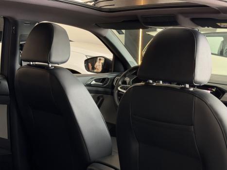 VOLKSWAGEN T-Cross 1.4 4P 250 TSI FLEX HIGHLINE AUTOMÁTICO, Foto 16