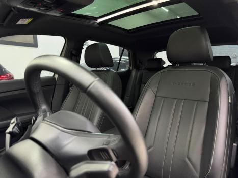 VOLKSWAGEN T-Cross 1.4 4P 250 TSI FLEX HIGHLINE AUTOMÁTICO, Foto 9