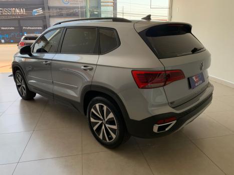 VOLKSWAGEN Taos 1.4 16V 4P FLEX 250 TSI CONFORTLINE AUTOMTICO, Foto 5