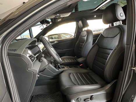 VOLKSWAGEN Taos 1.4 16V 4P FLEX 250 TSI HIGHLINE AUTOMTICO, Foto 17