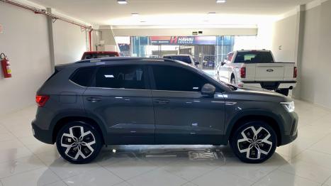 VOLKSWAGEN Taos 1.4 16V 4P FLEX 250 TSI HIGHLINE AUTOMTICO, Foto 14