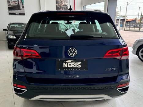 VOLKSWAGEN Taos 1.4 16V 4P FLEX 250 TSI HIGHLINE AUTOMTICO, Foto 6