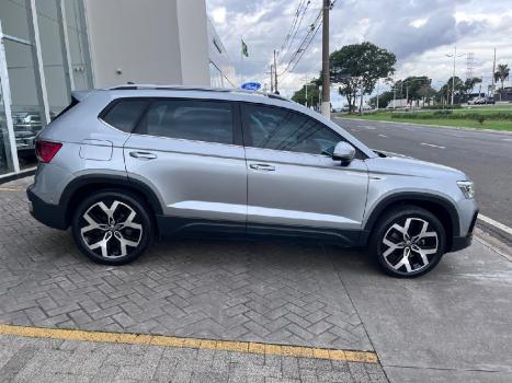 VOLKSWAGEN Taos 1.4 16V 4P FLEX 250 TSI HIGHLINE AUTOMTICO, Foto 4