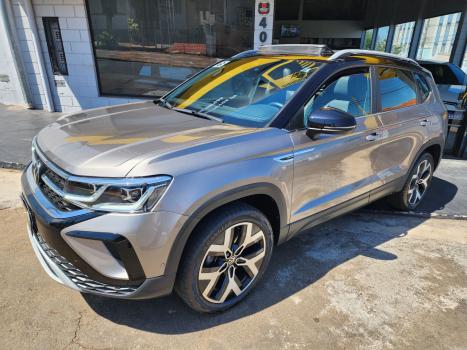 VOLKSWAGEN Taos 1.4 16V 4P FLEX 250 TSI HIGHLINE AUTOMTICO, Foto 2