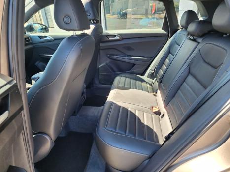 VOLKSWAGEN Taos 1.4 16V 4P FLEX 250 TSI HIGHLINE AUTOMTICO, Foto 11